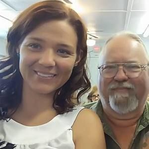 Meet your Posher, Hillary